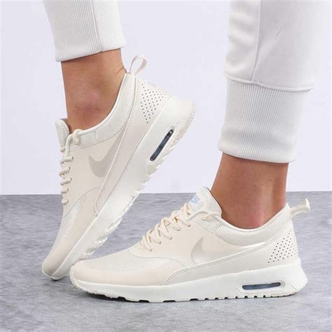 nike air max thea dames zwart aan|Womens Air Max Thea Shoes (2) .